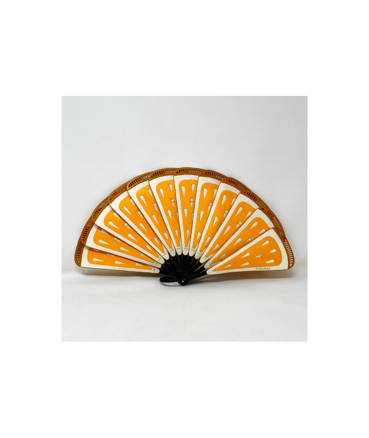 Abanico naranja Pubumésu. Hecho a mano. Anhelo.