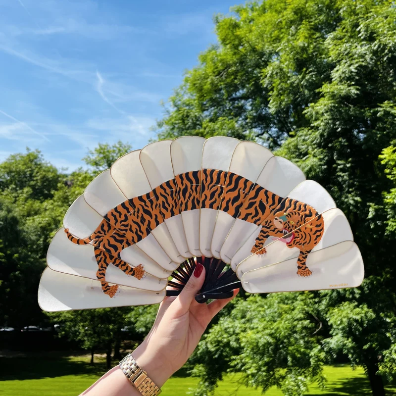 Abanicos Pubumésu - Tigre | Anhelo