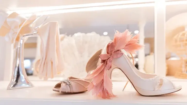 Complementos de Anhelo, zapatos