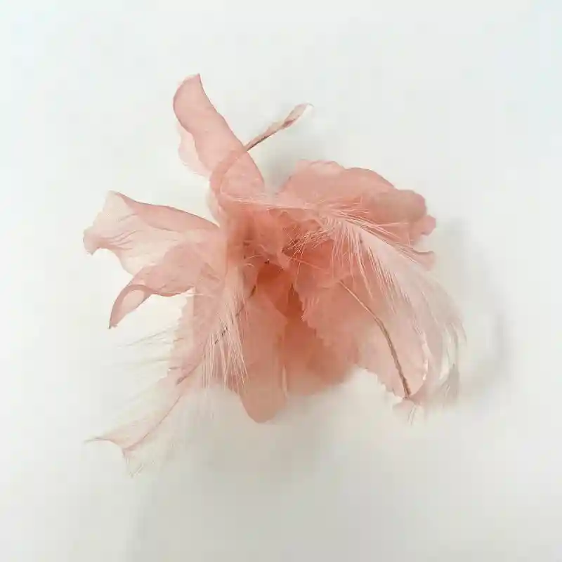 Broches elegantes para boda plumas rosas | Anhelo