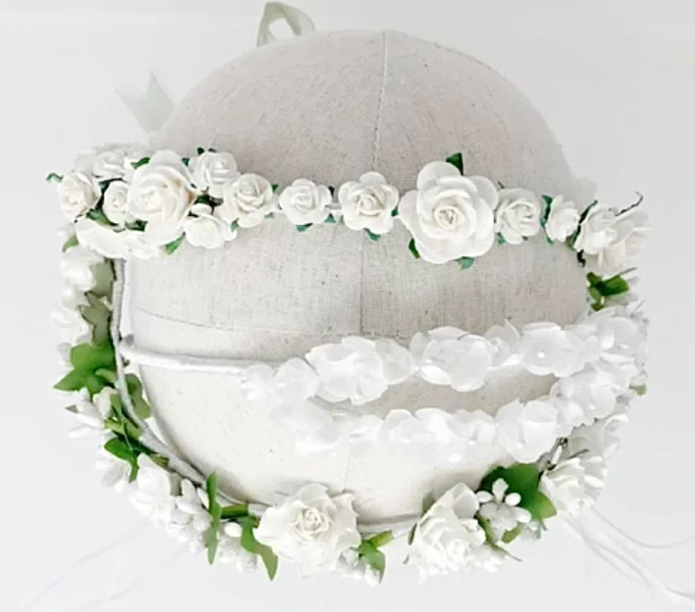 Tocados para comunión corona de flores Anhelo