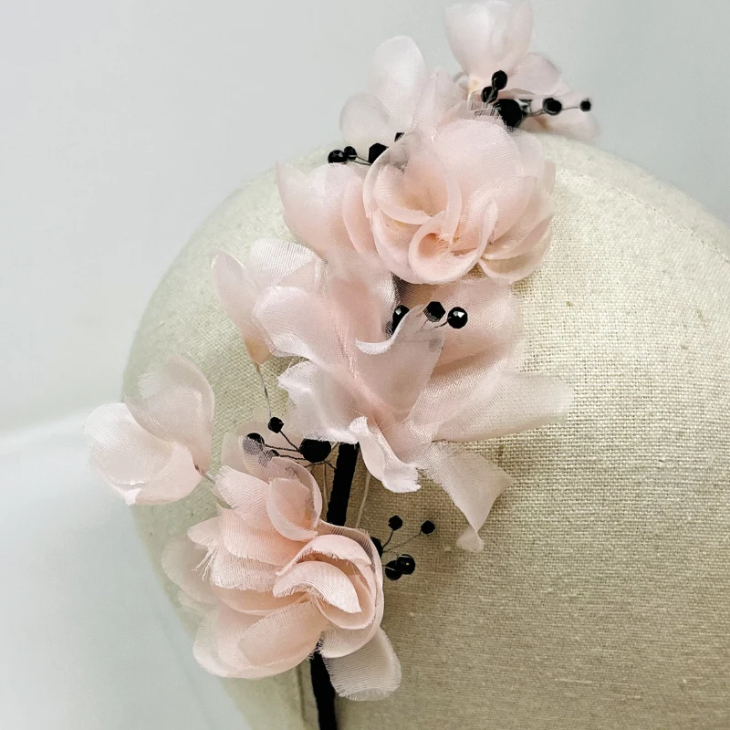 Materiales para tocados en primavera - diadema en tono rosa | Anhelo