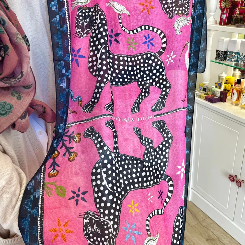 Ideas de regalo para San Valentín - Pañuelo Ortiguia | Anhelo