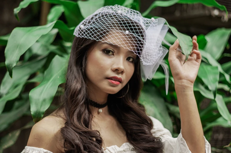 peinado con tocados vintage