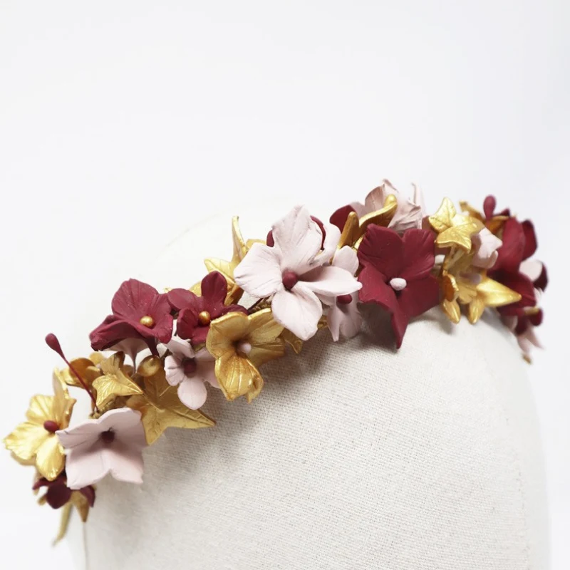 Tocados de flores de colores de porcelana | Anhelo